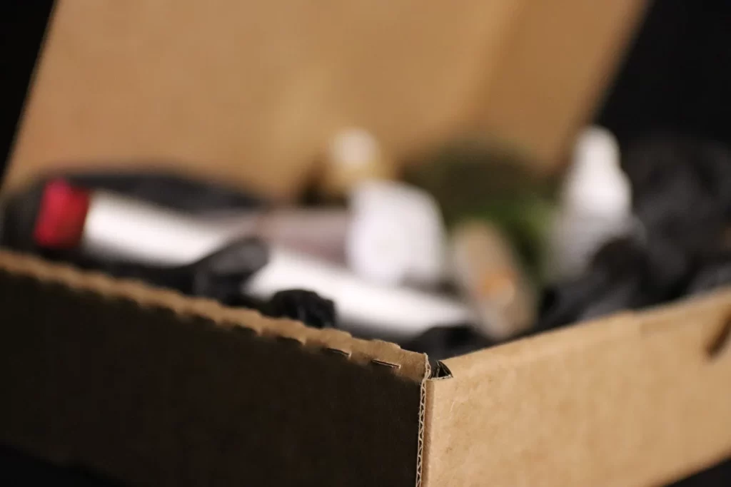 LokBox ecommerce packaging box